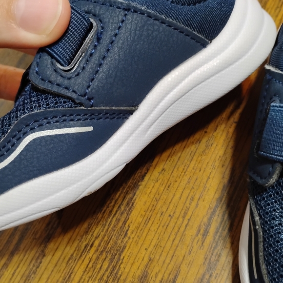 Baby shoes!! - Picture 2 of 4